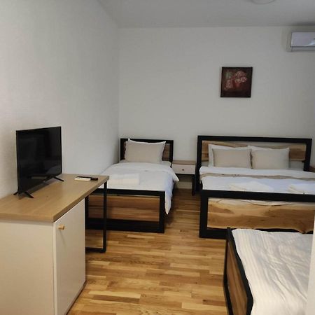 Bed and Breakfast Fenix Гевгелия Экстерьер фото