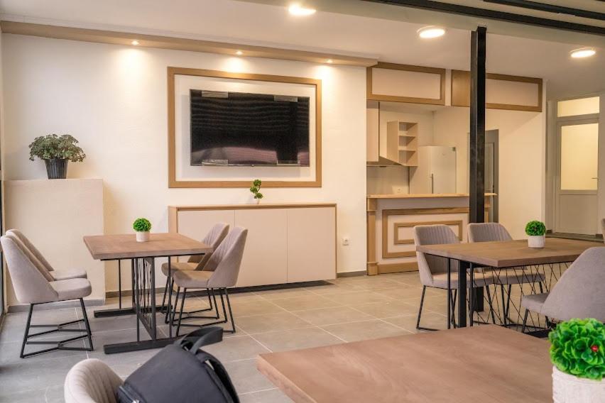 Bed and Breakfast Fenix Гевгелия Экстерьер фото